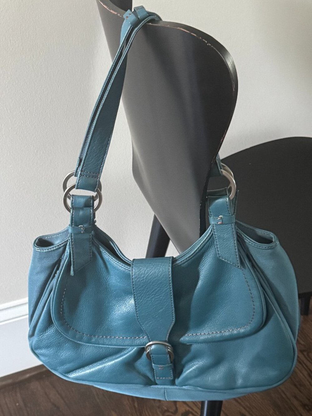 Kenneth Cole Crystal Teal Leather Handbag